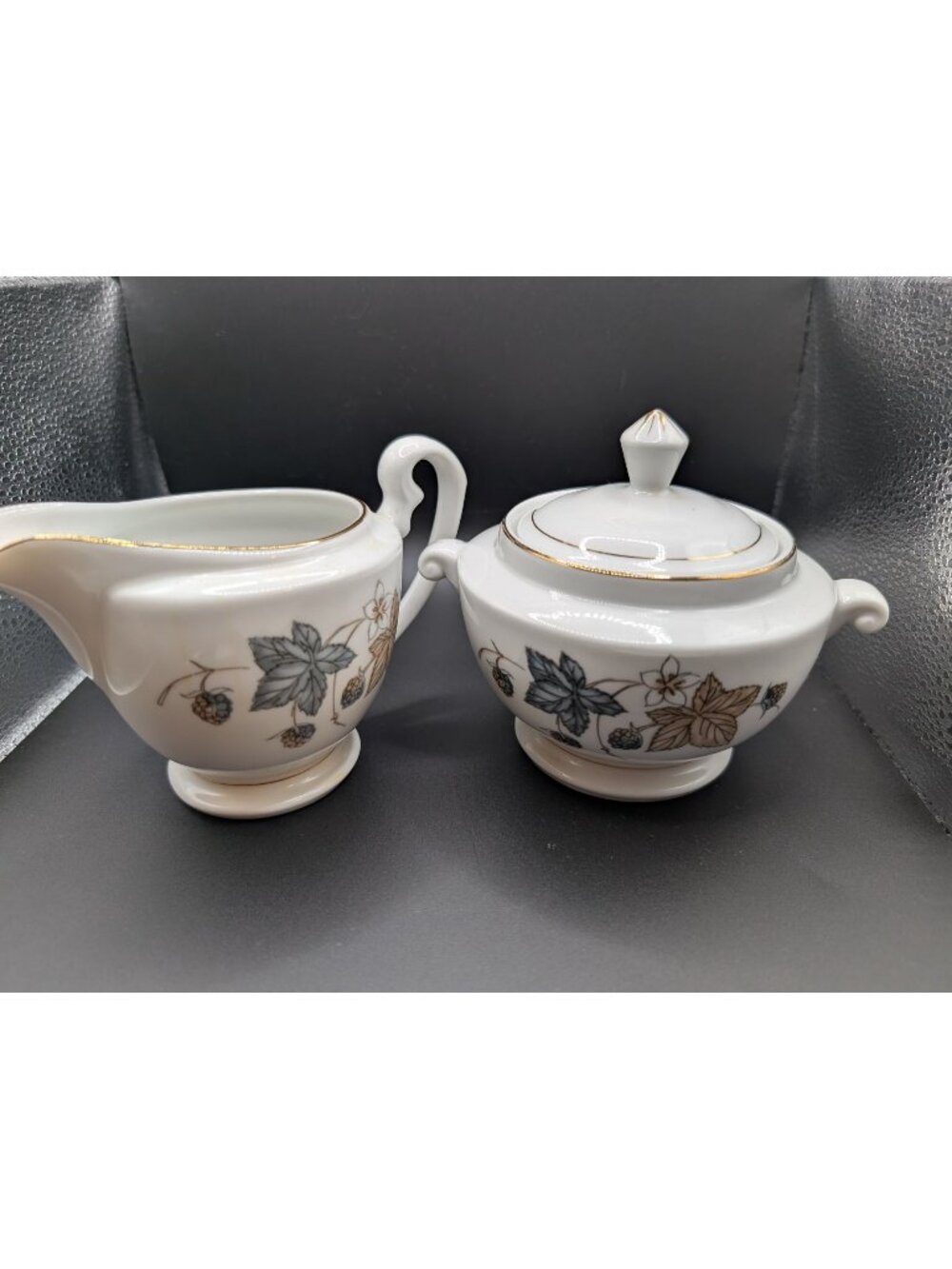 Vintage Tangshan Porcelain Cream and Sugar Set Fine China Pattern CX433 Tea